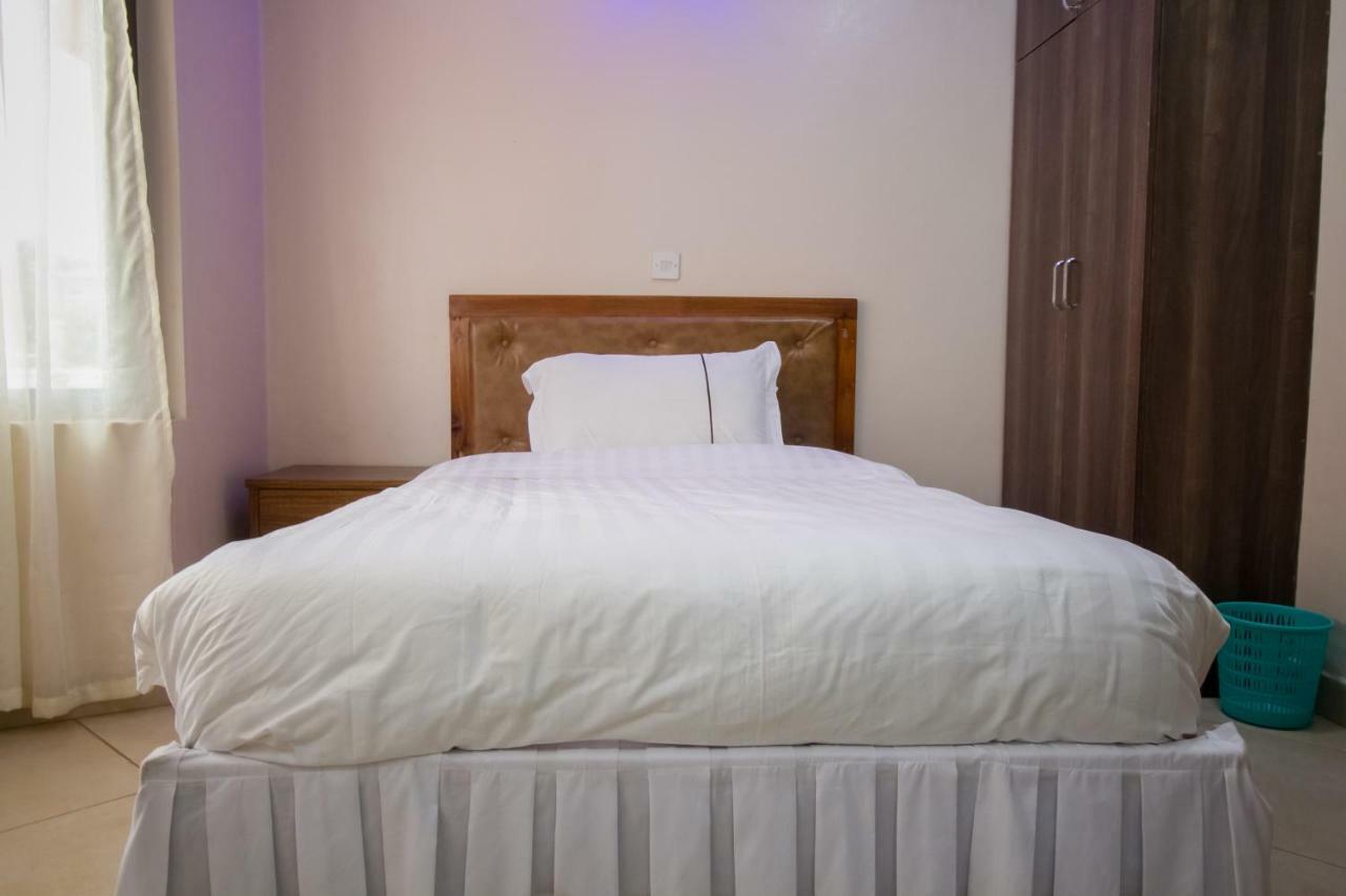 Paleo Hotel And Spa Thika Exterior photo